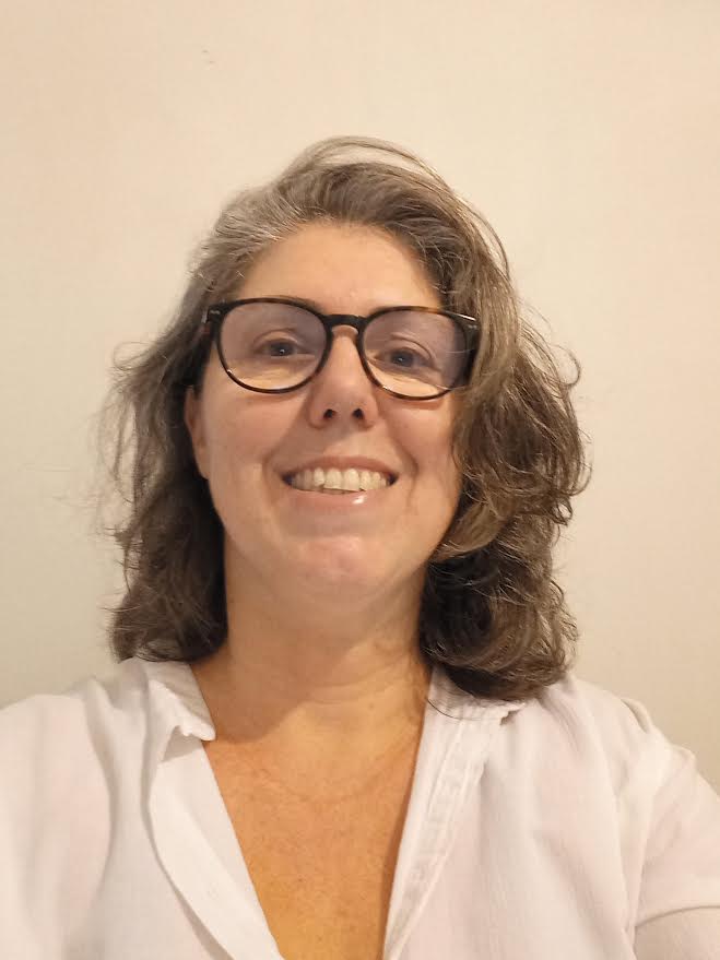 Luciana Pires de Sá Requião